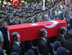 'Onları sevindirmeyeceğiz'